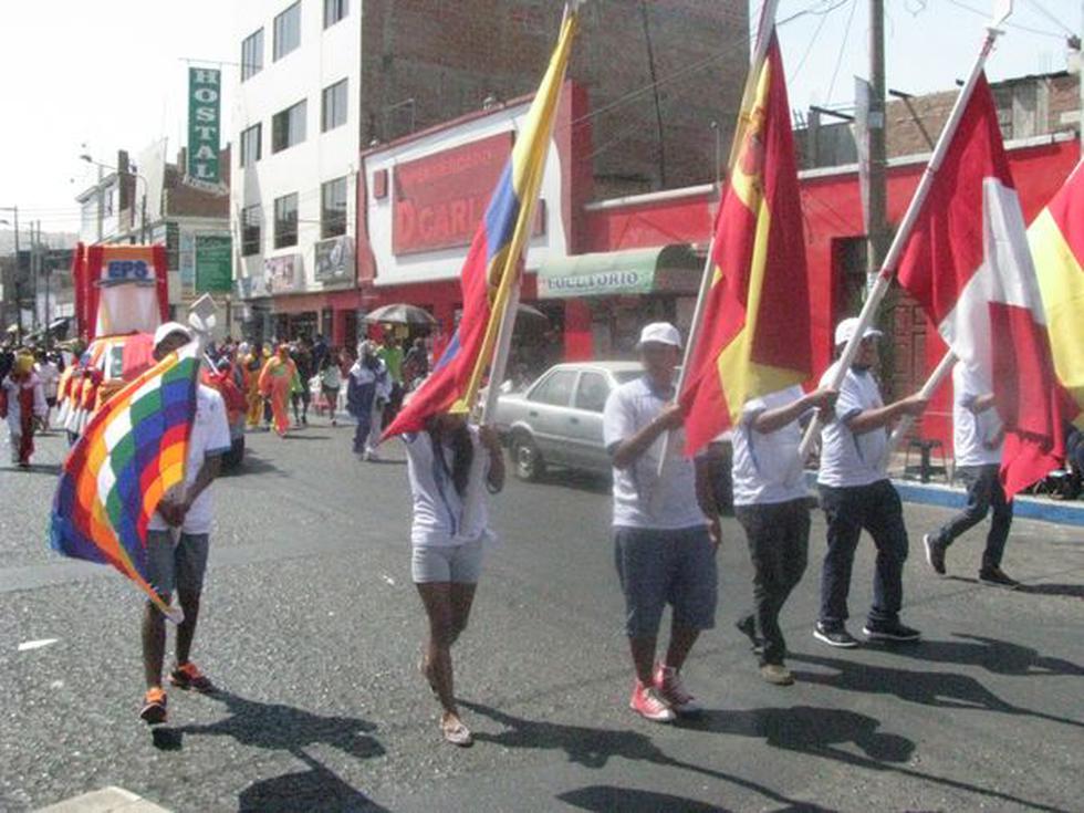 Revive lo mejor del pasacalle internacional de Tacna