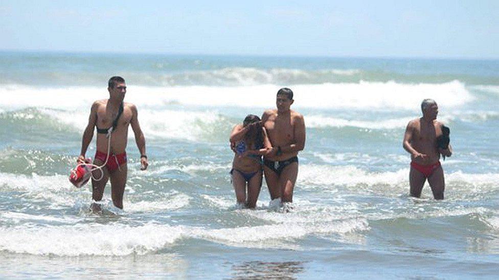 Verano 2016: Socorren a quinceañera cuando se bañaba en playa de Ilo
