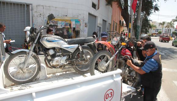 Piura: Fiscalización interviene 20 motocicletas en el centro