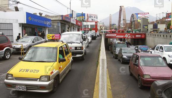 Arequipa: Centro Histórico es intransitable por congestión vehicular