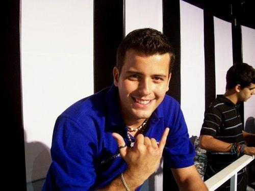 Alejandro Mogollón de "Somos tú y yo" murió en accidente de tránsito