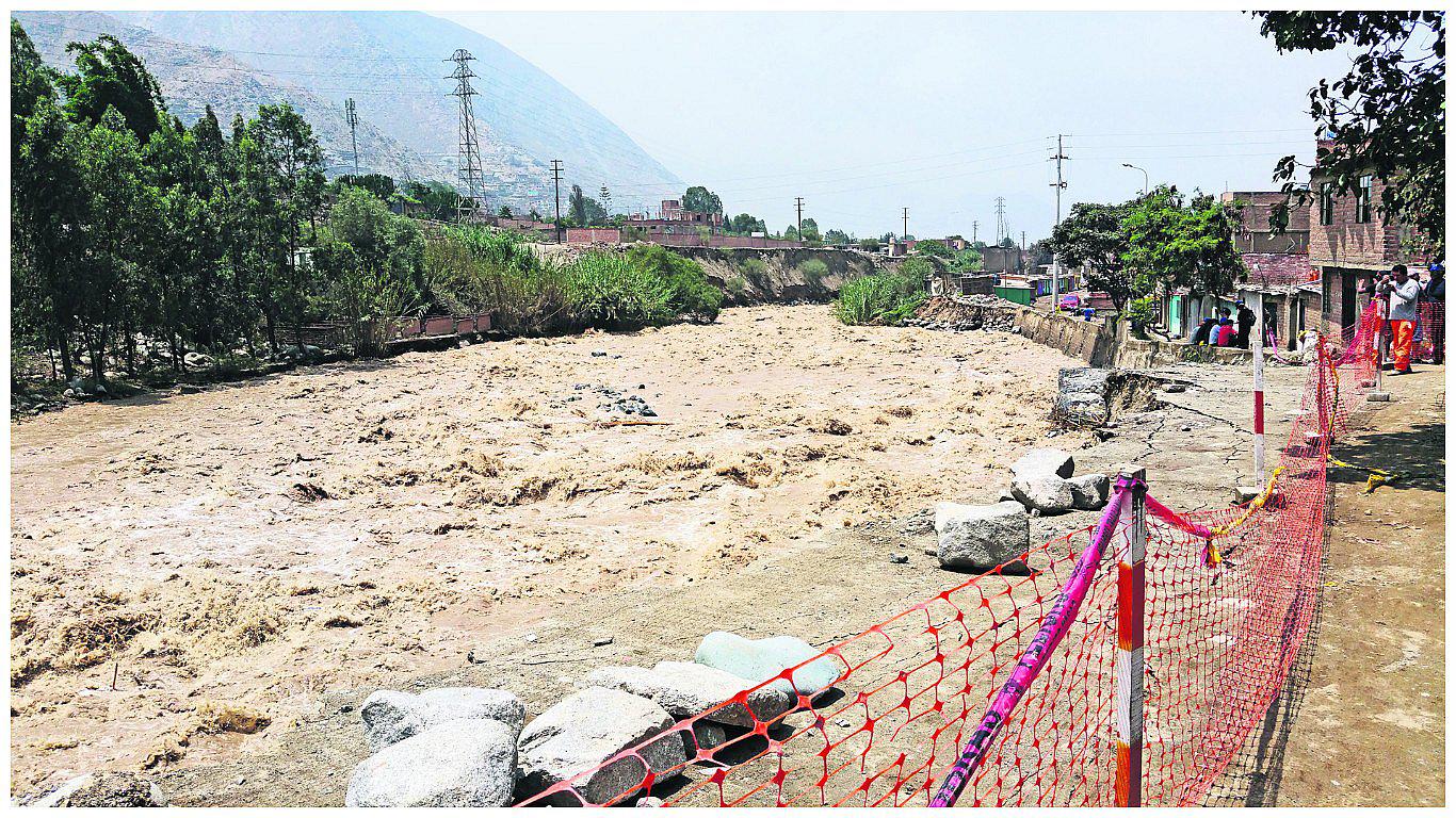 Alerta en Chosica, SJL y Chaclacayo por crecida del caudal del río Rímac