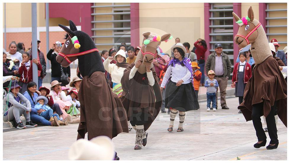 Con misa, procesión y danzas celebran los 166 años de Santa Isabel (FOTOS)