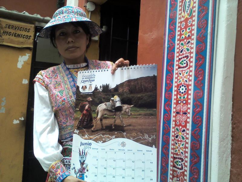 Autocolca lanza calendario de nombres en quechua