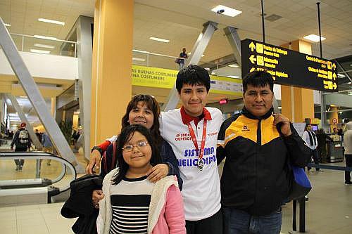 Estudiante peruano gana beca en universidad del top del ranking mundial