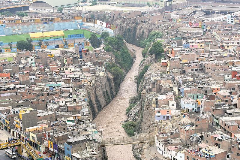 175 ciudades con mapas de riesgo ante llegada de fenómeno de El Niño "extraordinario"