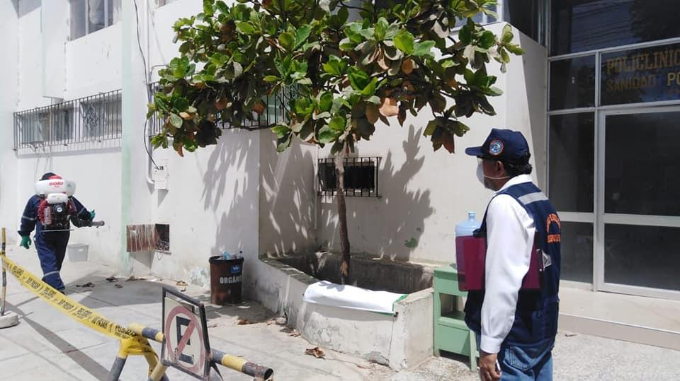 Piura. Desinfectan local del Escuadrón de Emergencia donde un policía dio positivo para COVID-19. (GEC)