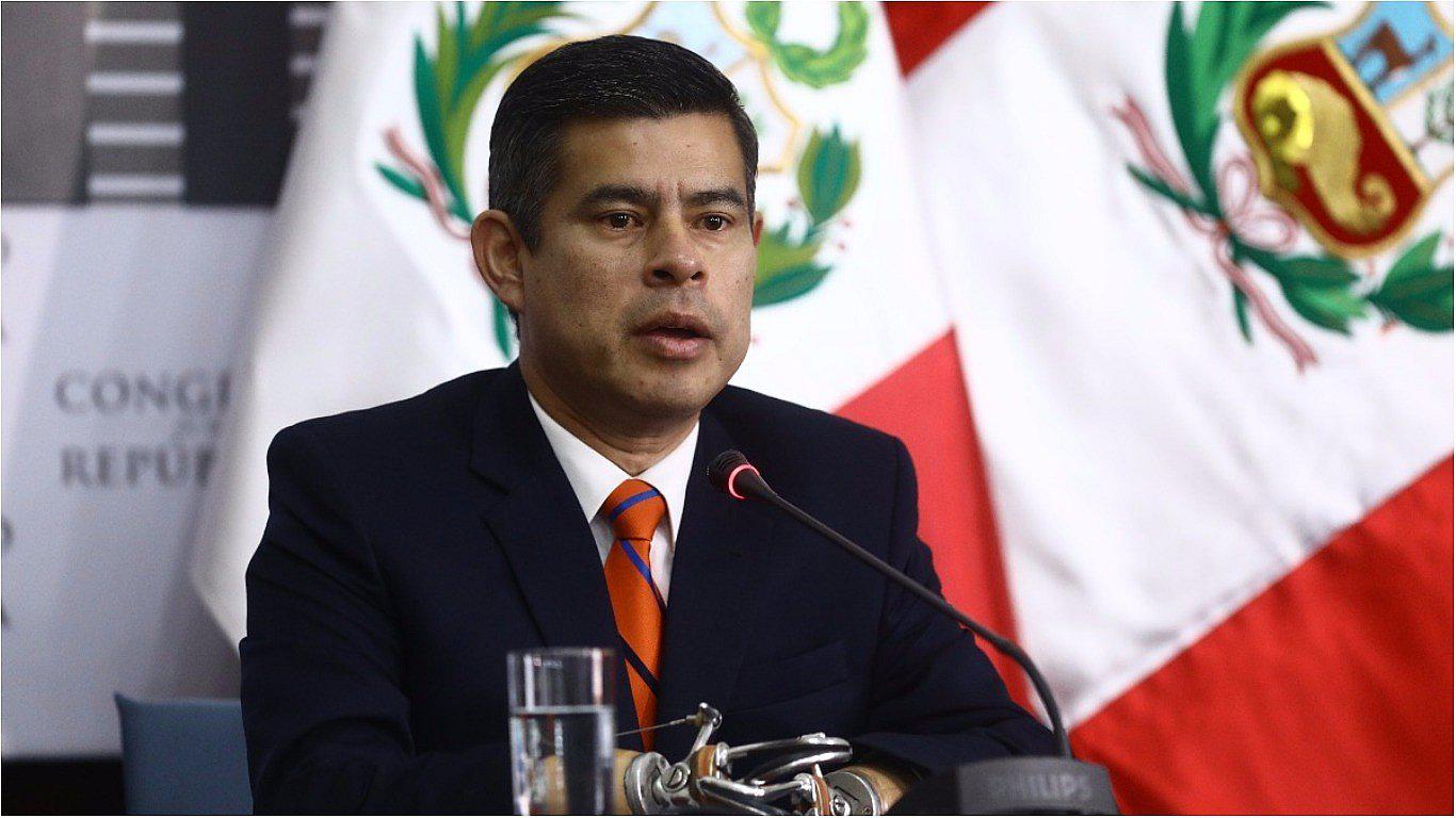 Fuerza Popular minimiza expresiones de Kenji Fujimori en contra del partido