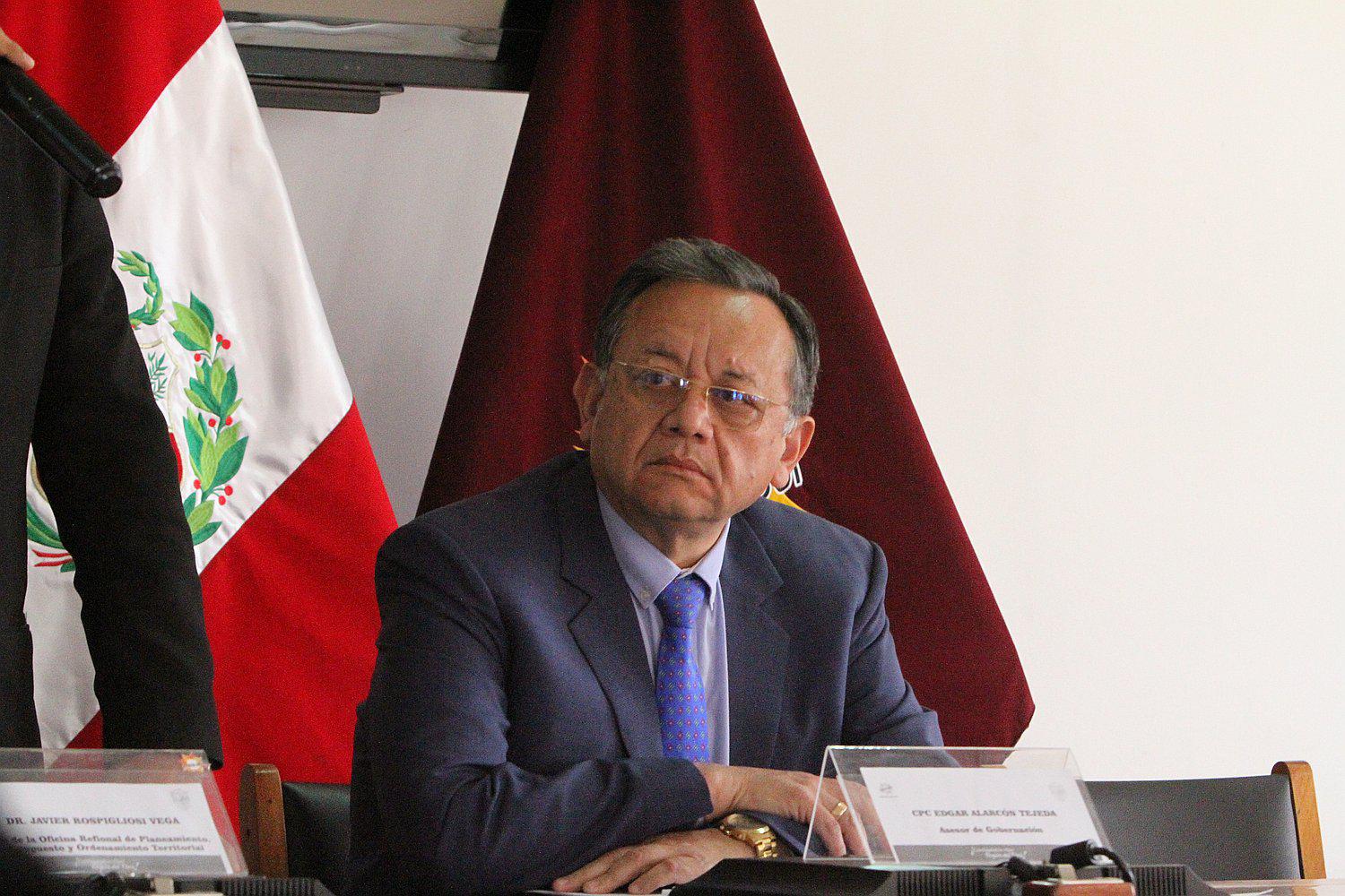 Edgar Alarcón postulará al congreso con Unión Por el Perú