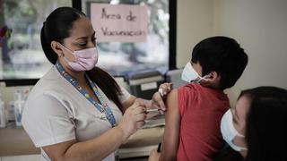 Arequipa: Listas 43 mil 100 dosis para la vacunación de niños