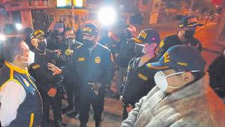 Desalojo en Mercado Modelo de Chiclayo con reclamos de la Policía y de ambulantes 