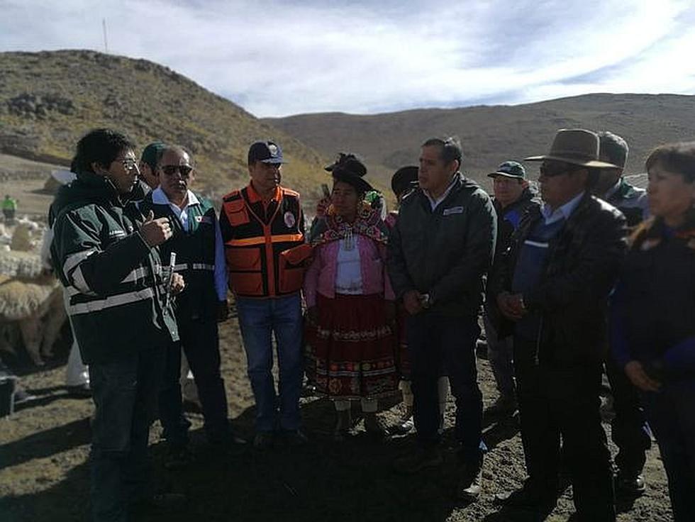 Ministro de Agricultura visitó el distrito de San Juan de Tarucani
