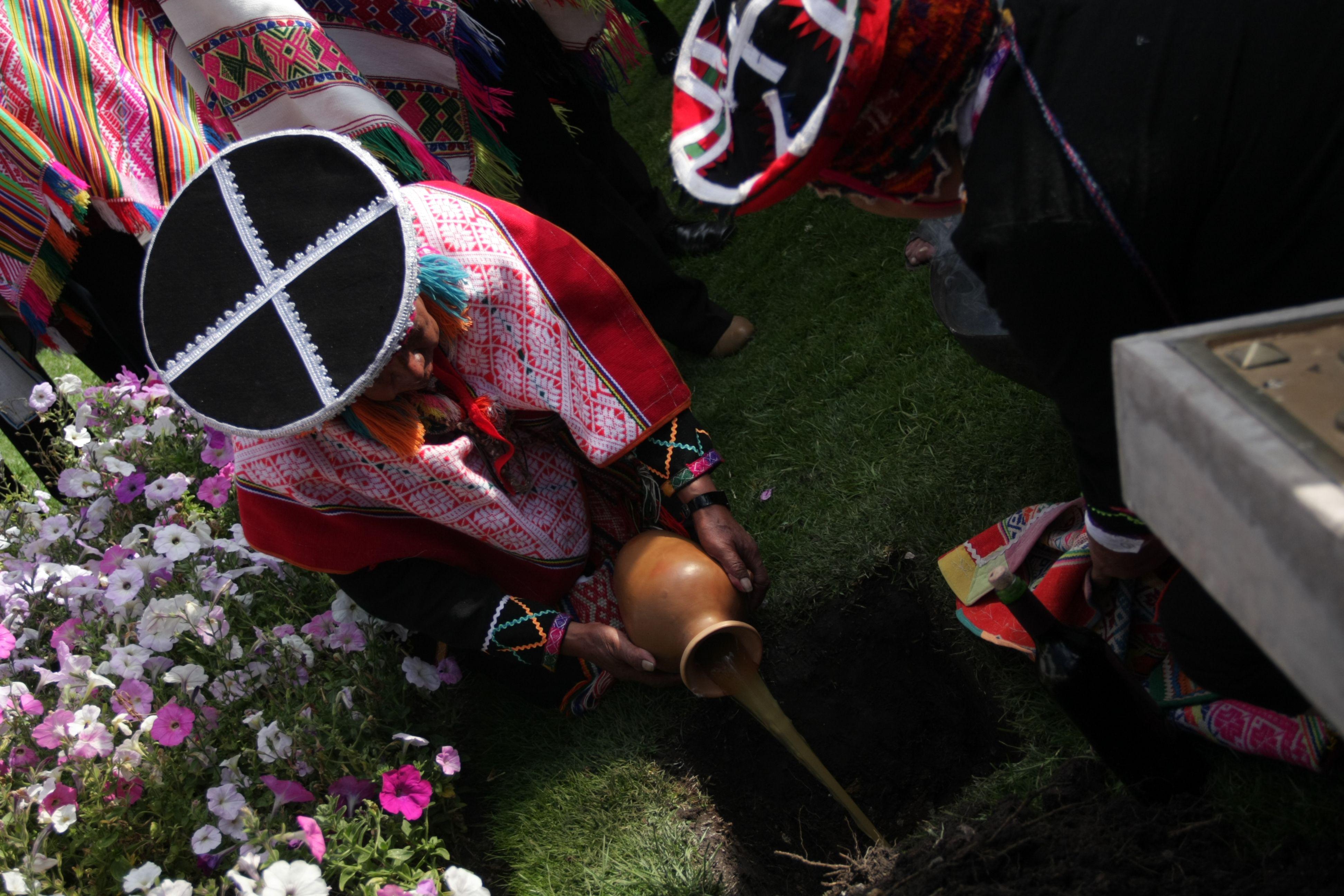 Cusco: verdaderos sacerdotes andinos harán pago a la tierra