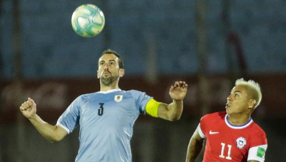 Chile vs. Uruguay se miden en la fecha 18 de las Eliminatorias Qatar 2022. (Foto: AFP)
