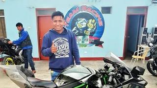 Pisco: Pareja pierden la vida tras chocar su moto con poste de señalización 