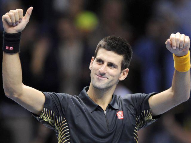 Djokovic le ganó a Federer y se acerca al número uno