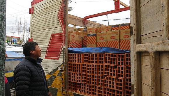 Juliaca: comuneros perdieron donación de ladrillos