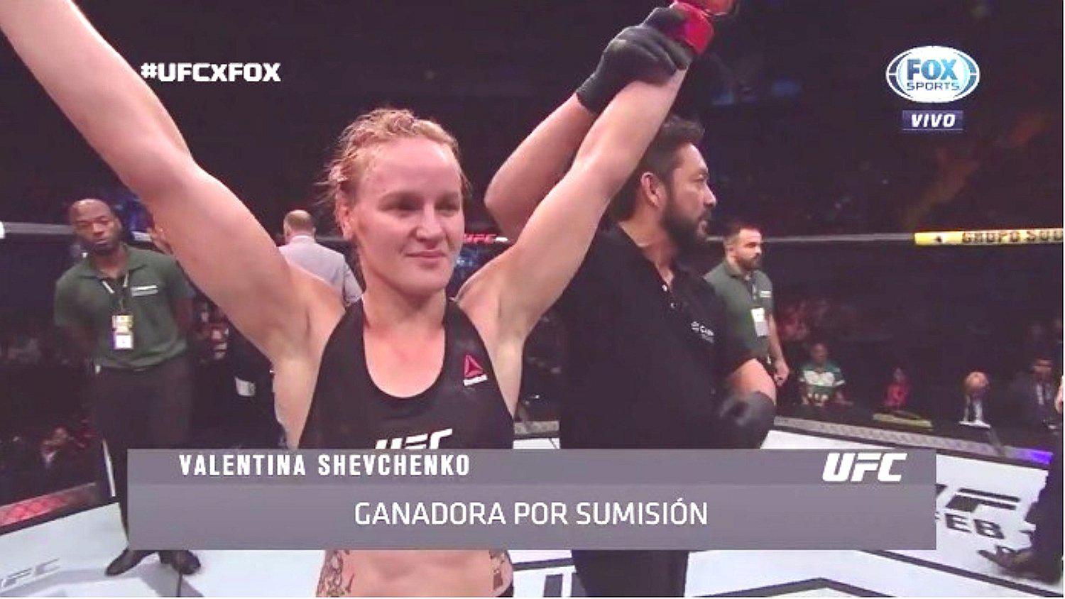 UFC: Peruana Valentina Shevchenko venció a brasileña Priscila Cachoeira 