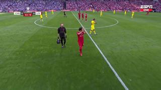 Chelsea vs. Liverpool: Salah se lesionó y dejó la cancha a poco tiempo de la final de Champions League (VIDEO)