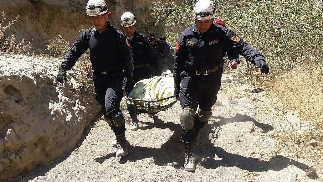 ​Por disputa de terreno, personas matan y arrojan el cuerpo a una quebrada