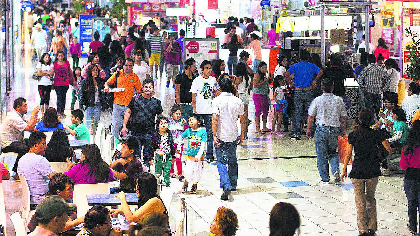 Aumento de sueldo mínimo y seguro de desempleo se postergan