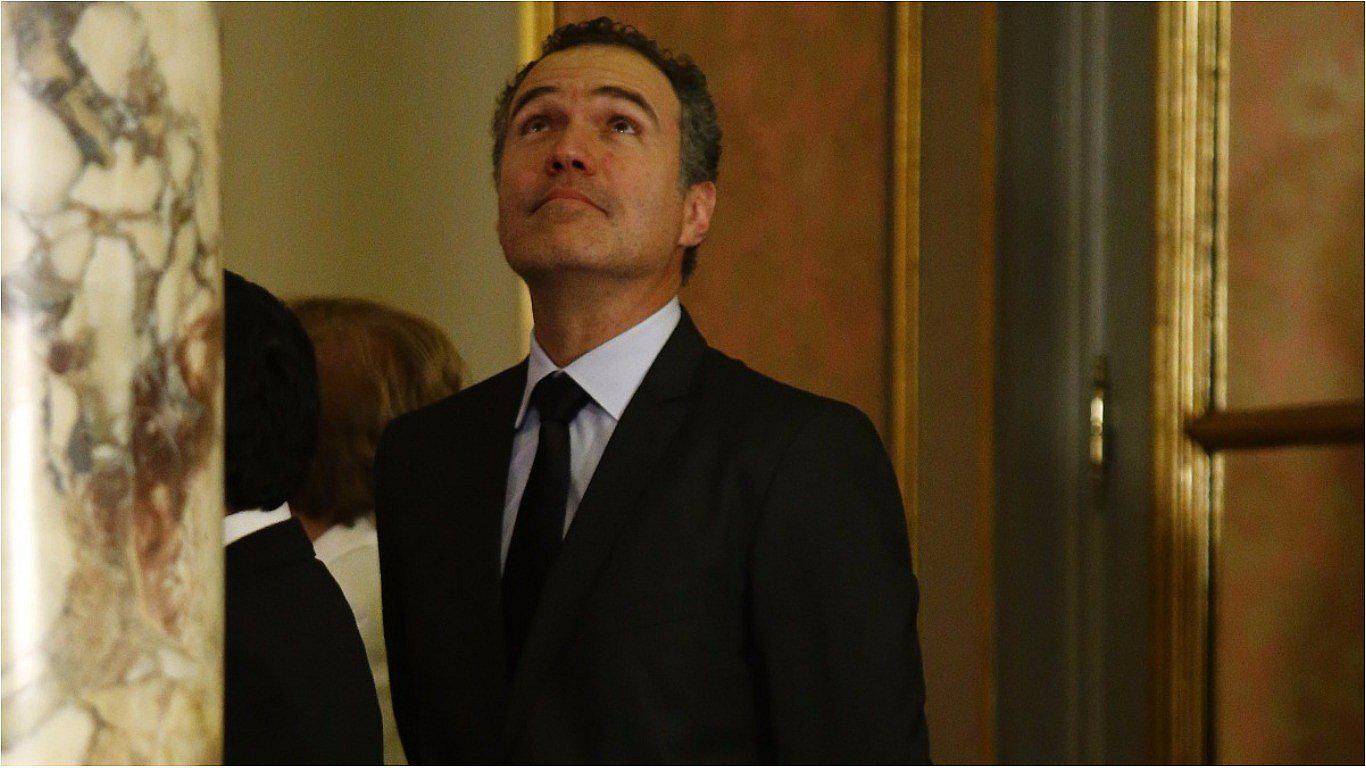 Salvador del Solar acudió a bodega tras sufrir curioso imprevisto antes de la Parada Militar (VIDEO)