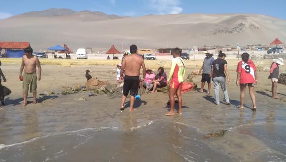 Dos menores procedentes de Puno fueron rescatados en playa Meca en Ite. (Foto: Difusión)