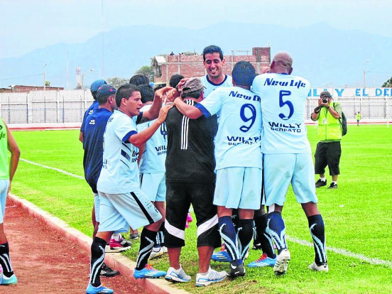 Willy Serrato alcanzó la punta en segunda 