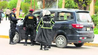 Por no respetar medidas 100 personas con multas y 30 vehículos detenidos en Huancayo