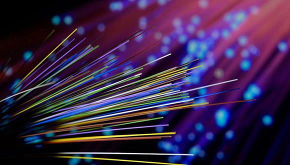 La fibra óptica es también una tecnología pasiva, que no necesita ser energizada y tiene un alto ahorro en mantenimiento. (Foto: Getty Images)