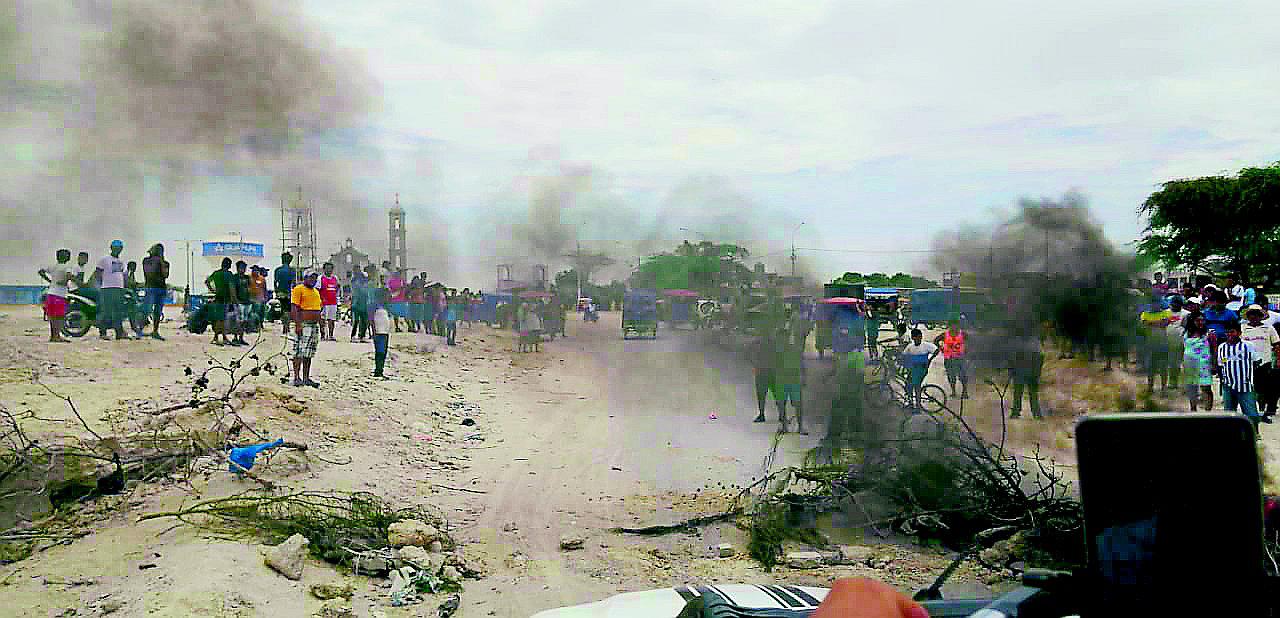 Pobladores toman las calles para exigir obra de saneamiento de S/ 60 mlls.