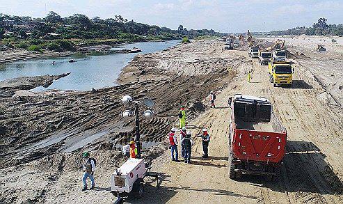 Contraloría redobla fiscalización en obras de la reconstrucción 