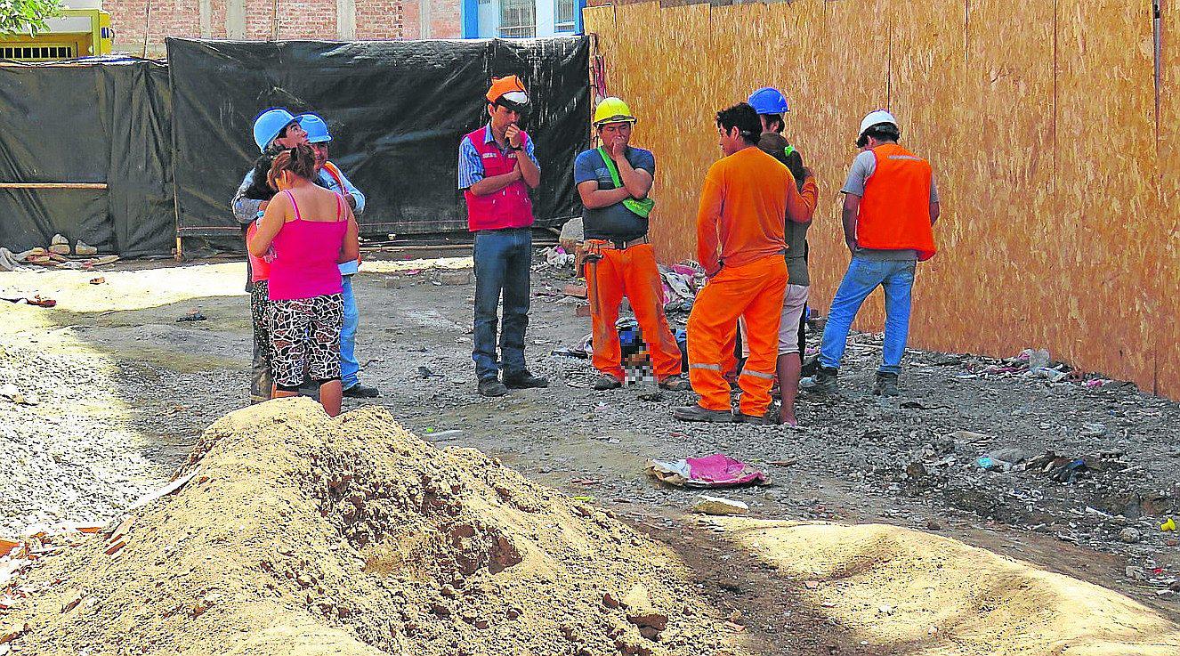 Un obrero de construcción civil muere tras caer del   sexto piso de un edificio