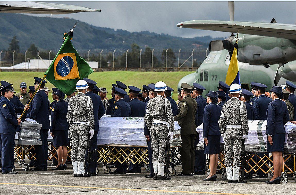 Chapecoense: Colombia repatría restos de víctimas de tragedia aérea