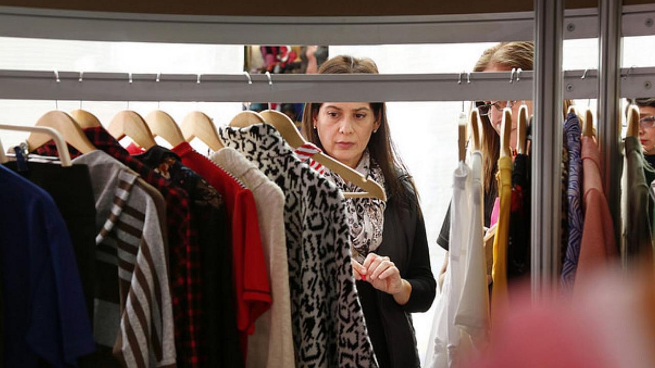 Francia prohibirá que se quemen las prendas que no sean vendidas