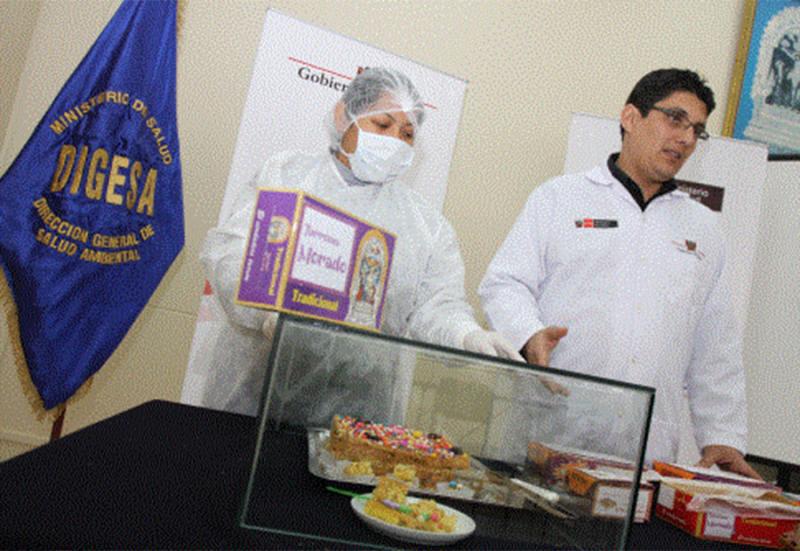 Digesa advierte sobre peligro de turrones en mal estado 