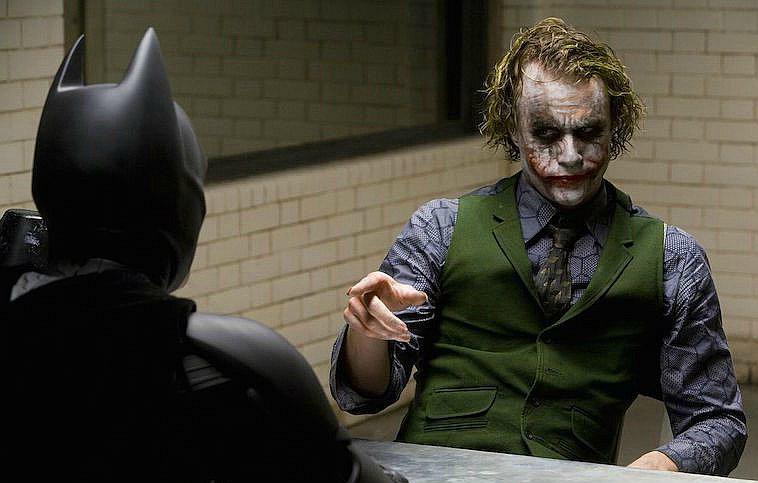 Heath Ledger le hizo extraña petición a Christian Bale durante el rodaje de Batman