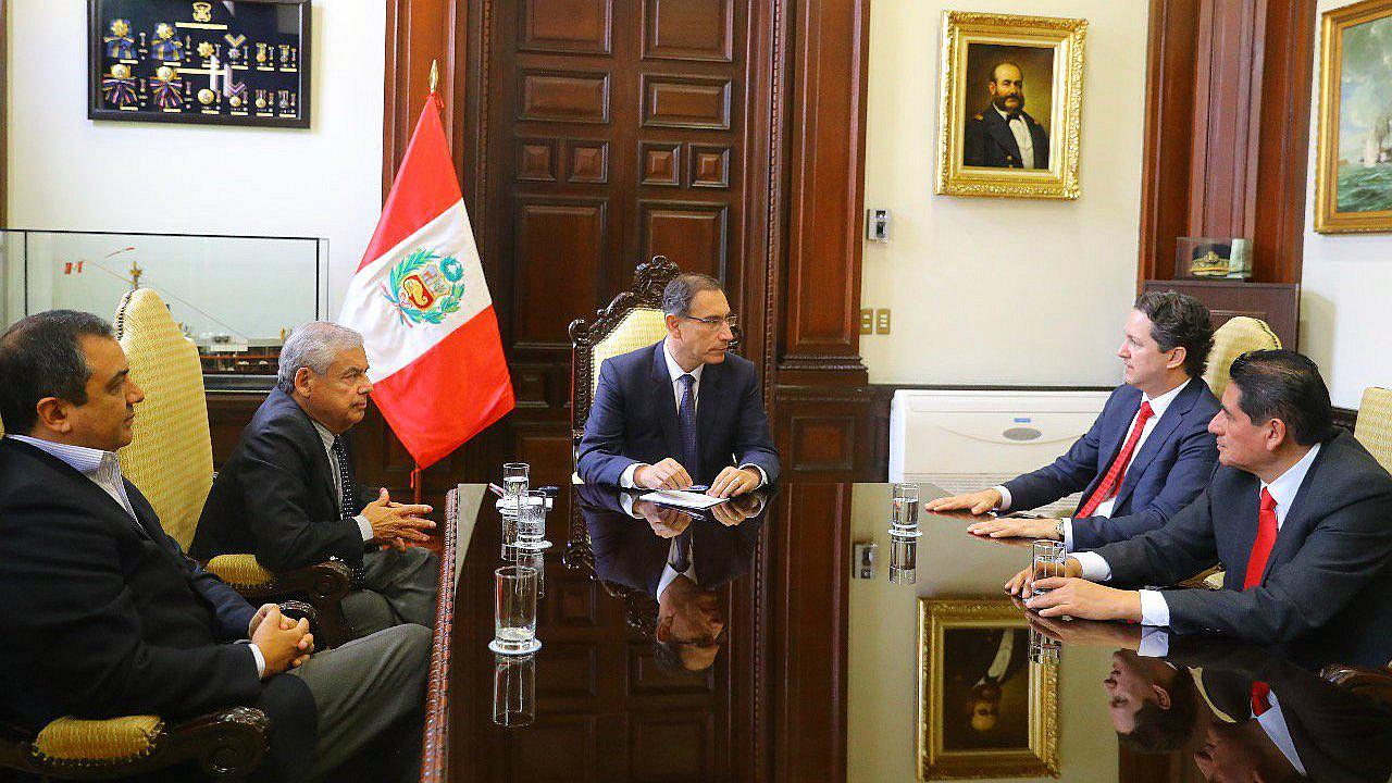 Presidente Vizcarra y Daniel Salaverry se reunieron en Palacio de Gobierno 