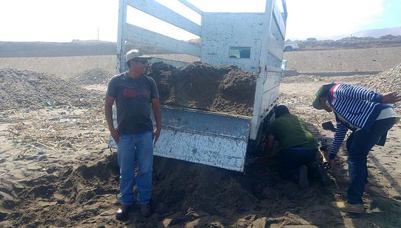 Detienen a varones por presunta minería ilegal en playa de Ilo