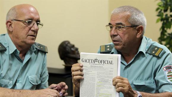 Cuba elimina permiso de salida al exterior en esperada reforma migratoria