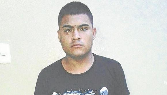 Caen por robar laptop y celular en Andrés Araujo 