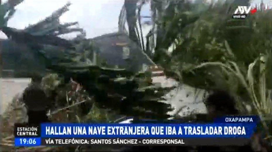 Queman nave extranjera que iba a trasladar droga desde Oxapampa (VIDEO)