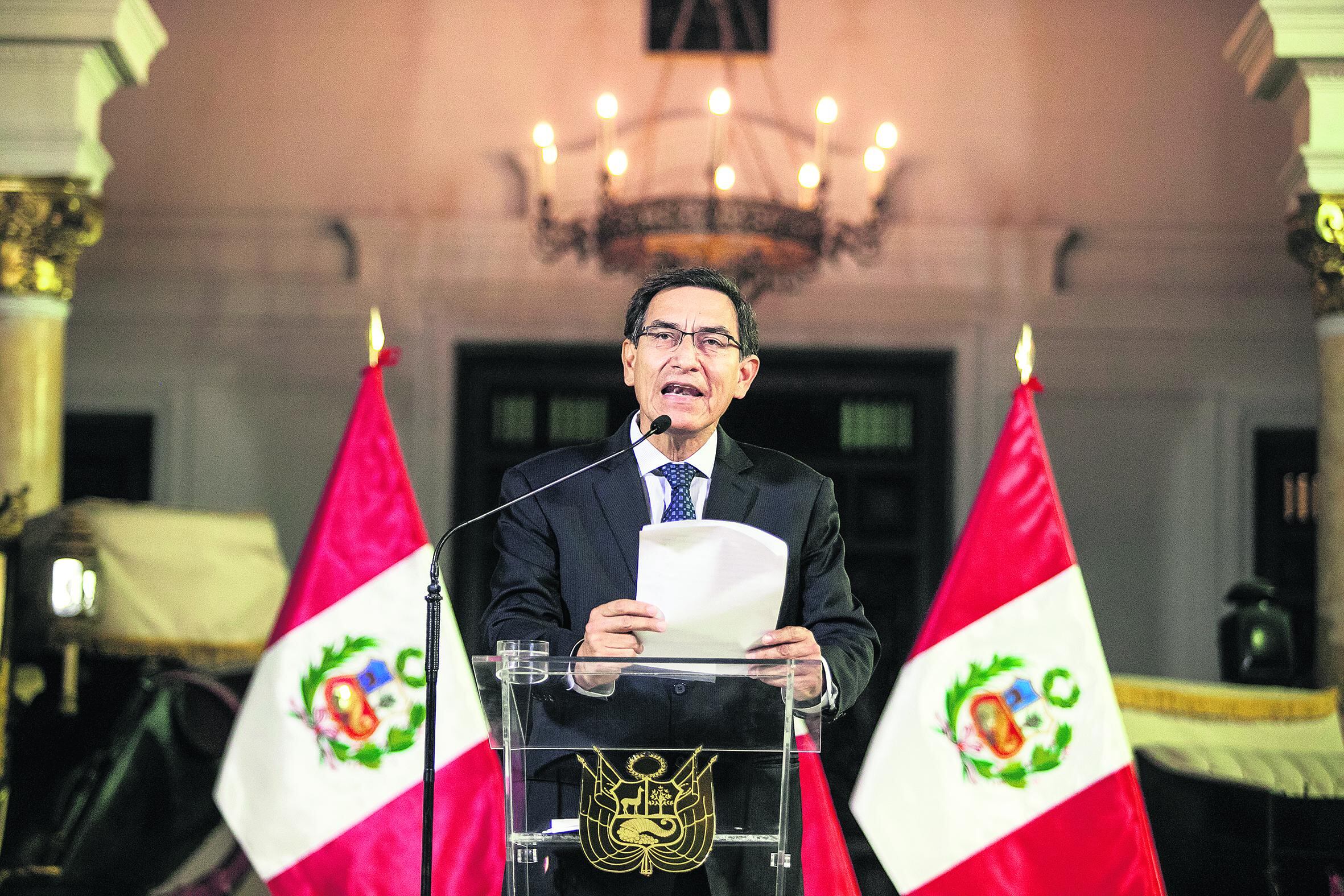 PRESIDENTE MARTÍN VIZCARRA OFRECE MENSAJE A LA NACIÓN