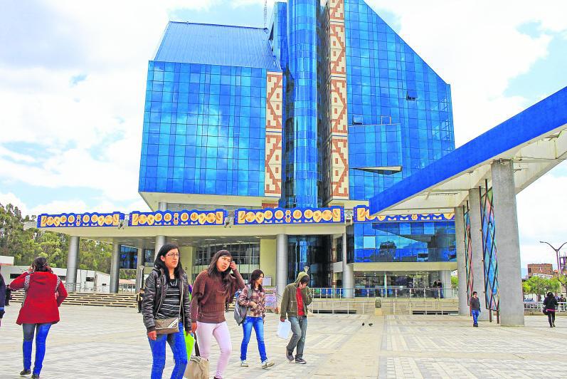 ¿Cuanto ganarán catedráticos de UNCP con homologación de sueldos?