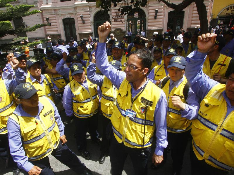 Sindicato de Municipalidad de Lima demandará a Luis Castañeda