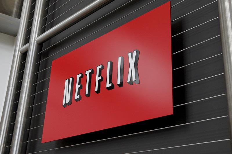 Netflix incrementaría su precio de suscripción para usuarios antiguos 