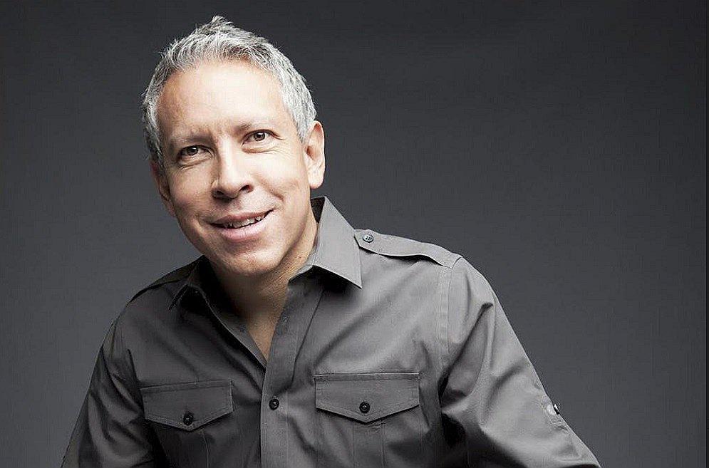 Cantante ​Marco Barrientos viene a Perú (VIDEOS)