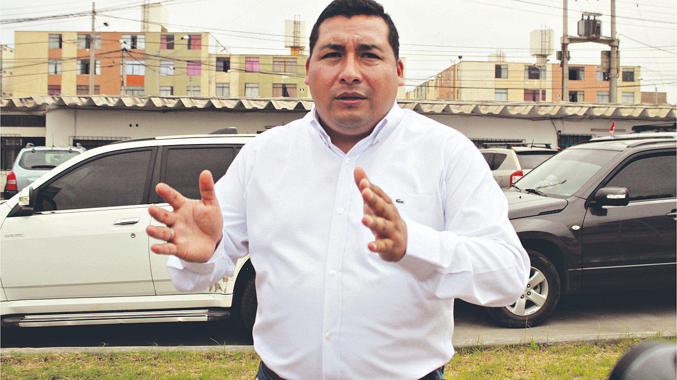 José Ruiz: “Lo primero que se hará es ver el contrato con Veolia”