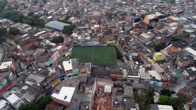 Grandes estadios de Río de Janeiro, Sao Paulo así como canchas de barrios en Brasil lucen completamente vacíos por la cuarentena. (Foto: EFE)