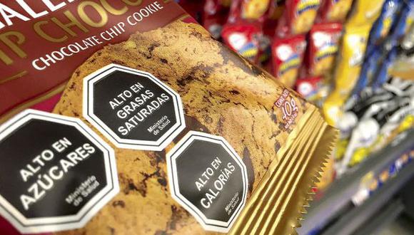 Aspec se mostró en desacuerdo una tercera prórroga de las etiquetas impresas en los empaques de alimentos procesados. (Foto: Colegio de Nutricionistas del Perú)